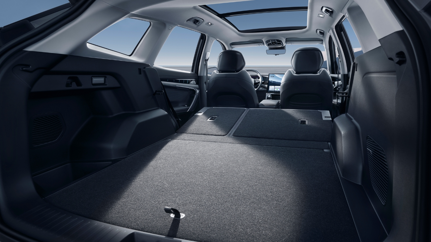 Portbagaj Geely Starray